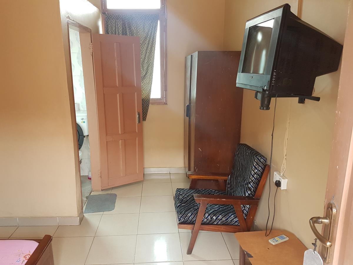 Amenla Hotel Sekondi-Takoradi Buitenkant foto