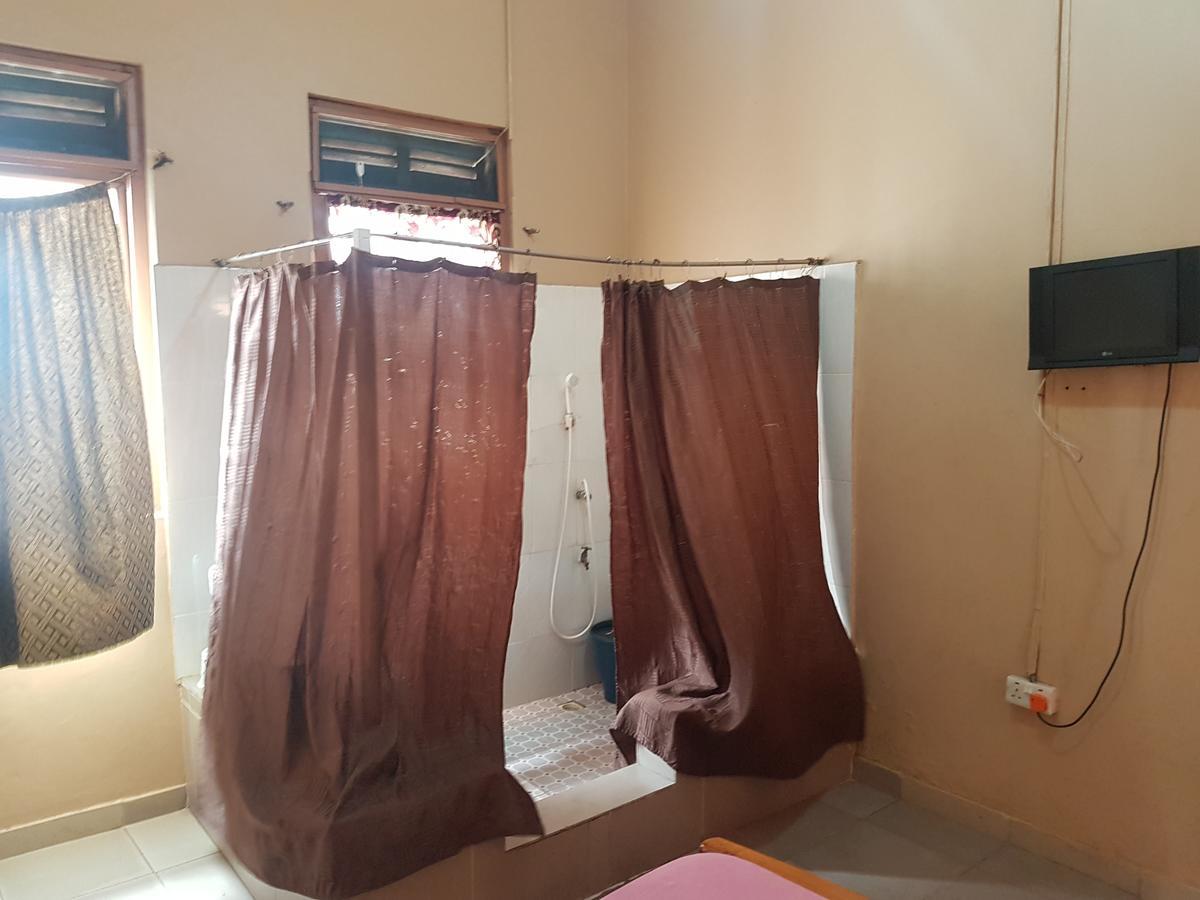 Amenla Hotel Sekondi-Takoradi Buitenkant foto